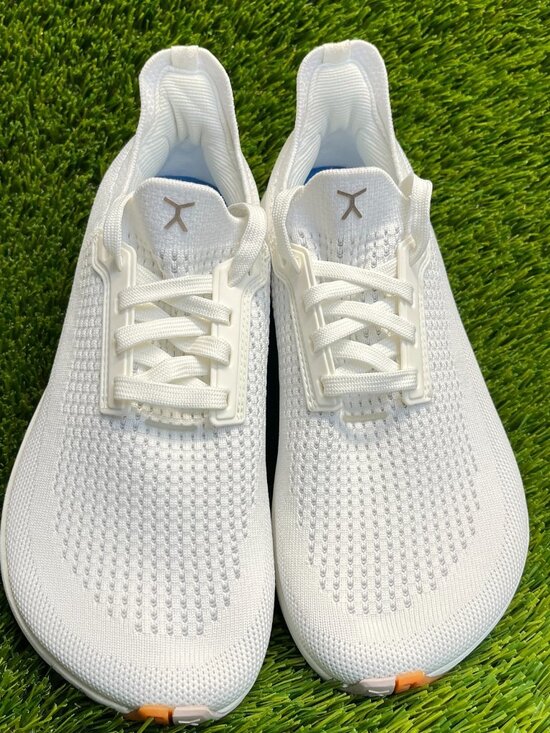 Flux | Shoes | Flux Footwear Adapt Trail Runner White Womens  Flux Adapt Runner White Gum Womens Size 6.5 Running Athletic Walking Knit Shoes